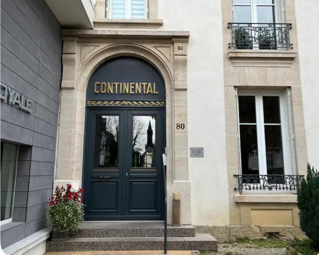 Studio Meuble 3 Etoile 236 Vittel Exteriér fotografie